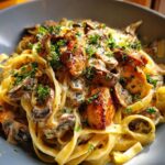 Creamy Chicken and Mushroom Pasta