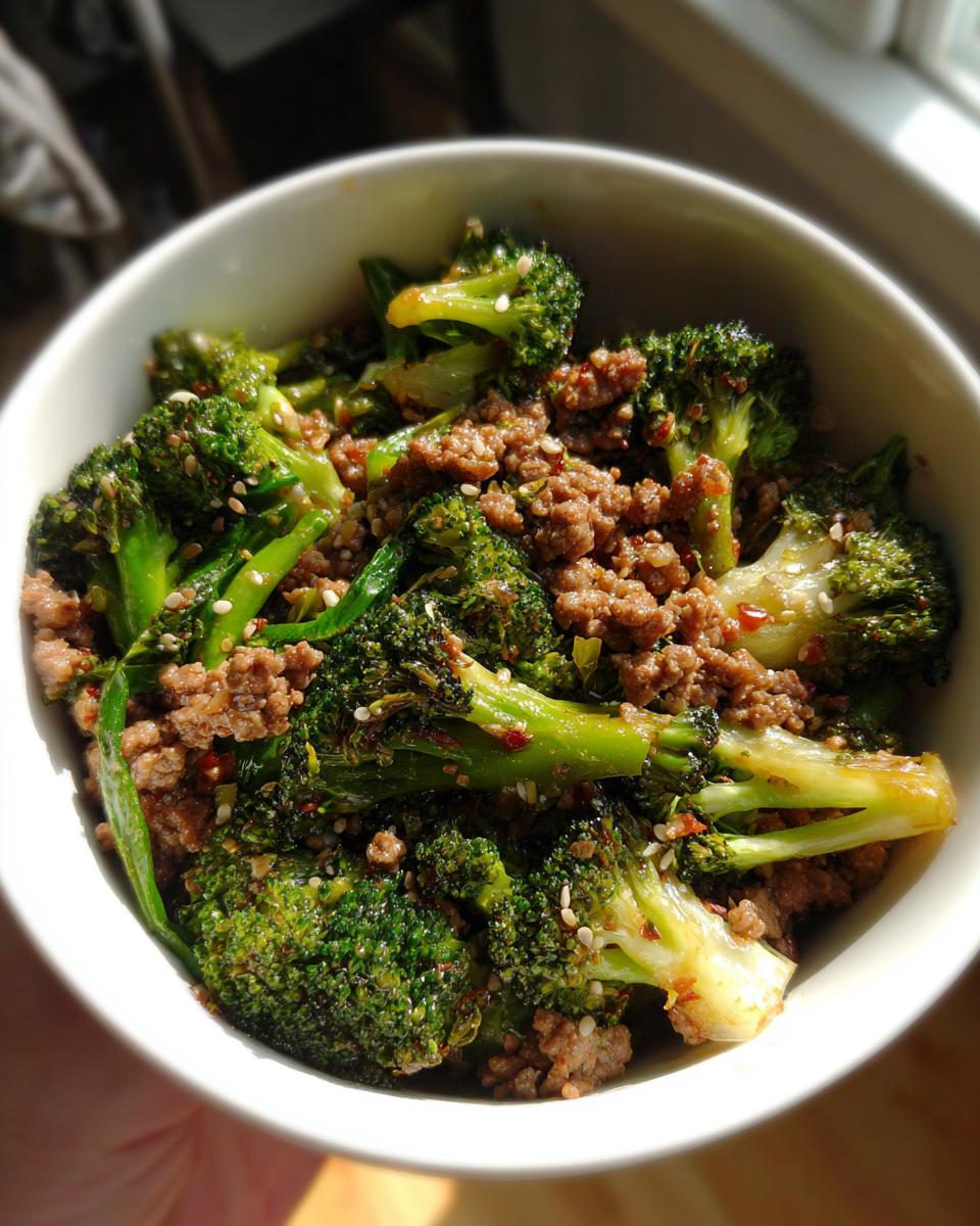 20-Minute Ground Beef & Broccoli Bowls That Save Your Dinner 5 Ground Beef & Broccoli Meal Prep Bowls – 20 Minutes - detail 1